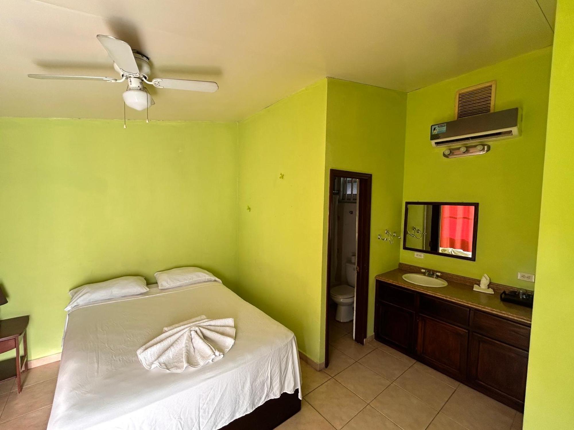 Arawak Hotel Leogane Εξωτερικό φωτογραφία